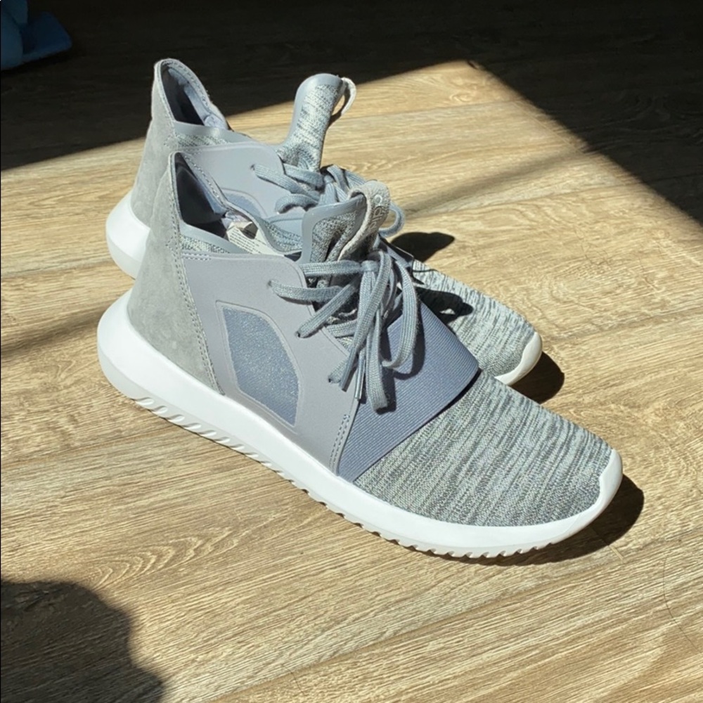 Adidas Tubular Defiant